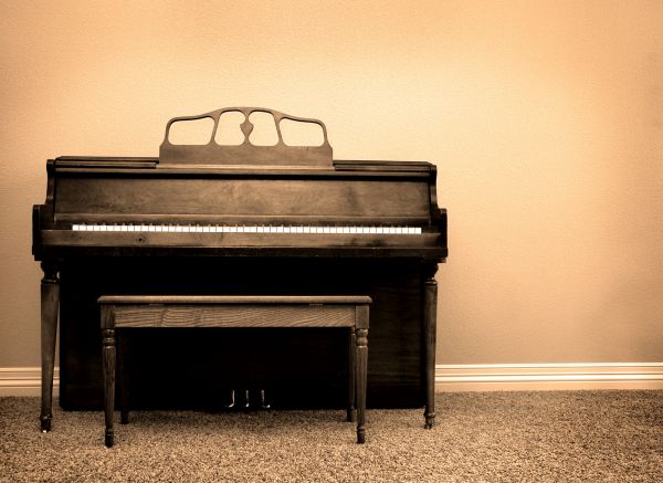 Piano Disposal Service in Pompano Beach