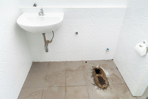 Toilet Disposal in Pompano Beach